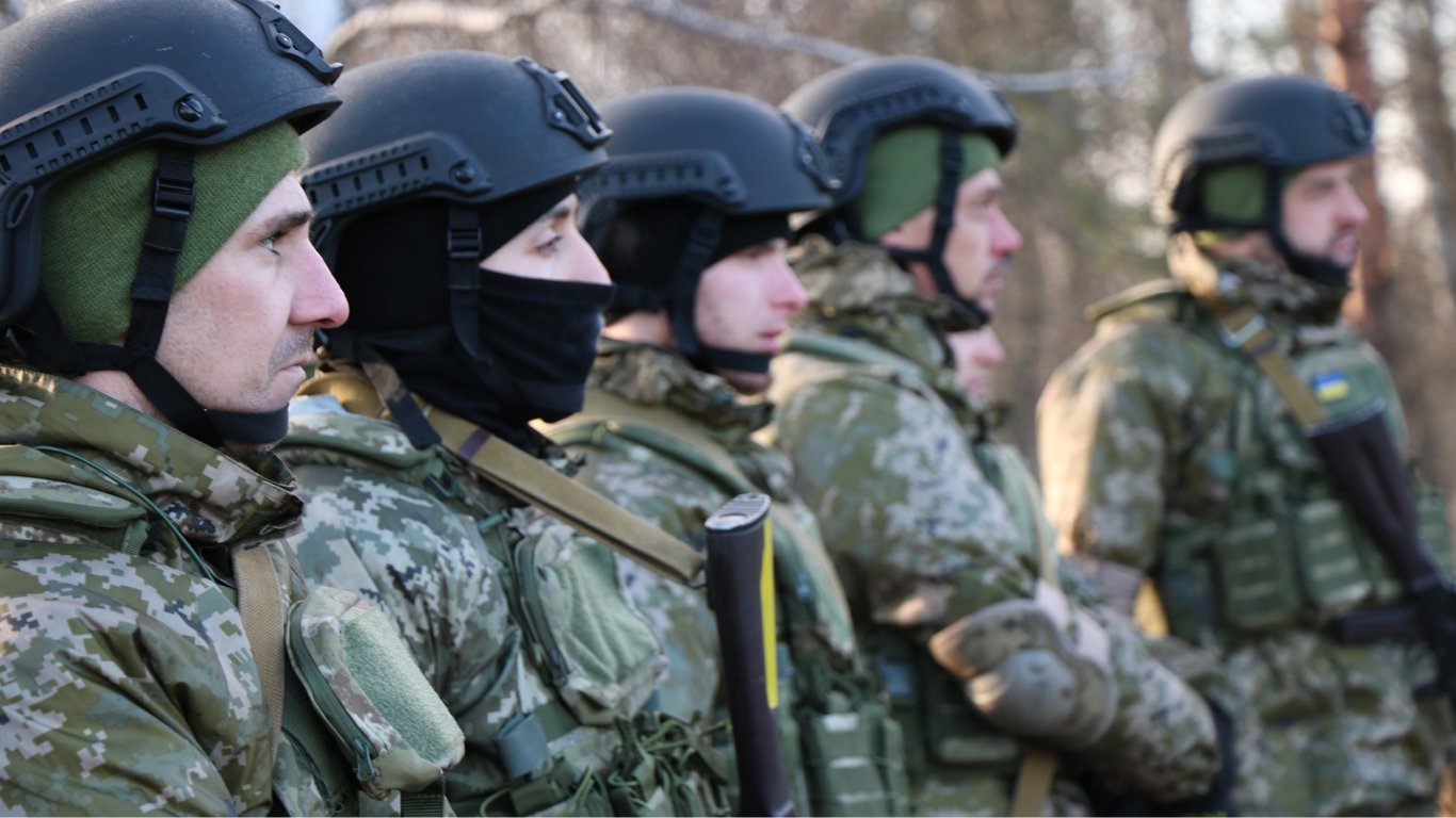 Мобілізація в Україні 2024 — як підготуватися до армії — поради військового