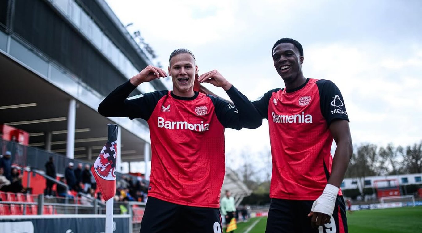 Артем Степанов