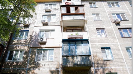 Причини незвичні — чому двері в хрущовках відкривались всередину - 285x160