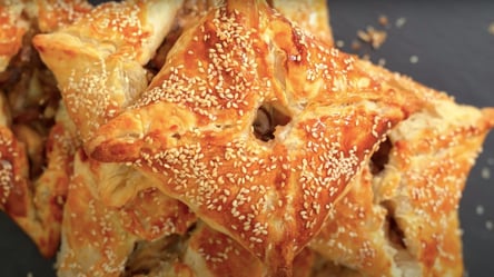 Рецепт самсы с курицей и грибами на завтрак — как готовить слойки - 285x160