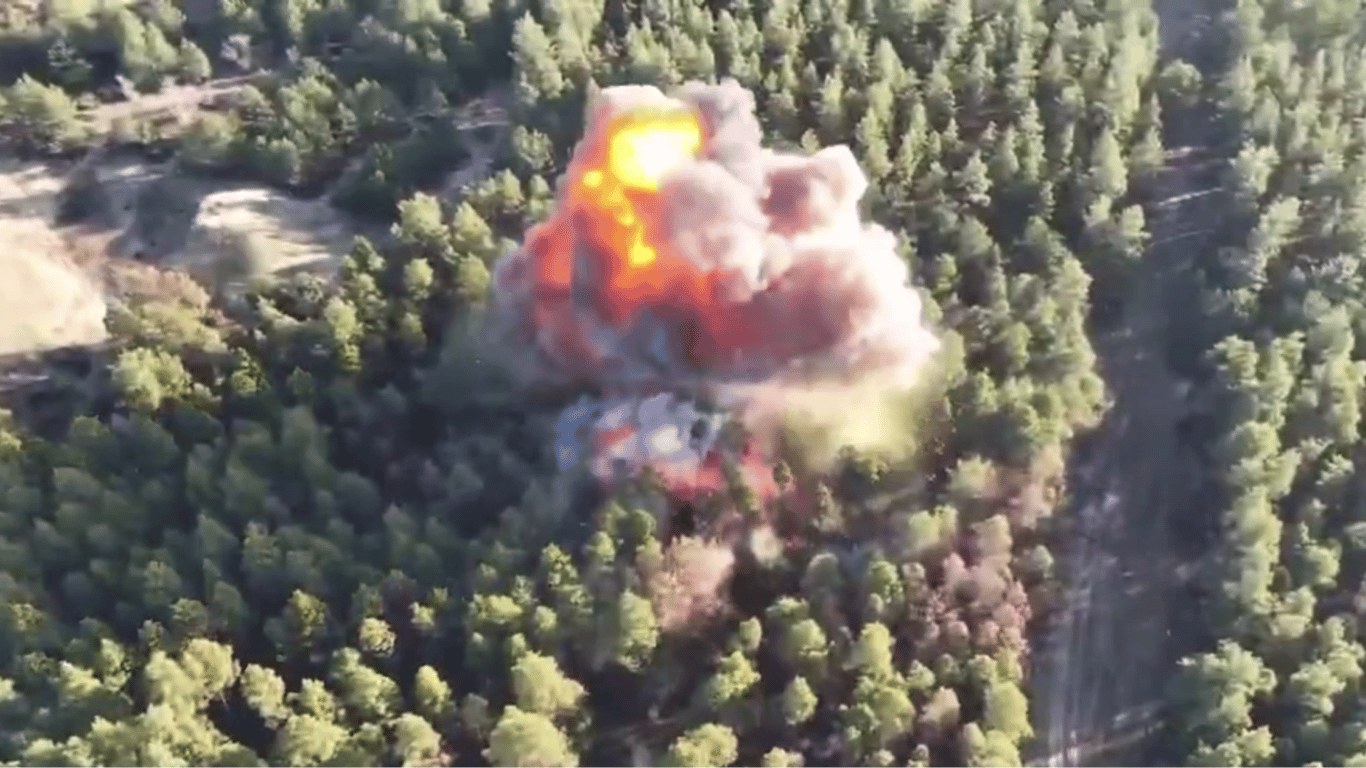 Бійці ССО знищили російський "Солнцепьок" з HIMARS — відео