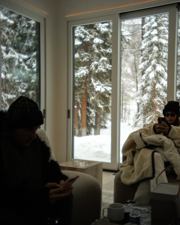 Бібери в горах з малюком