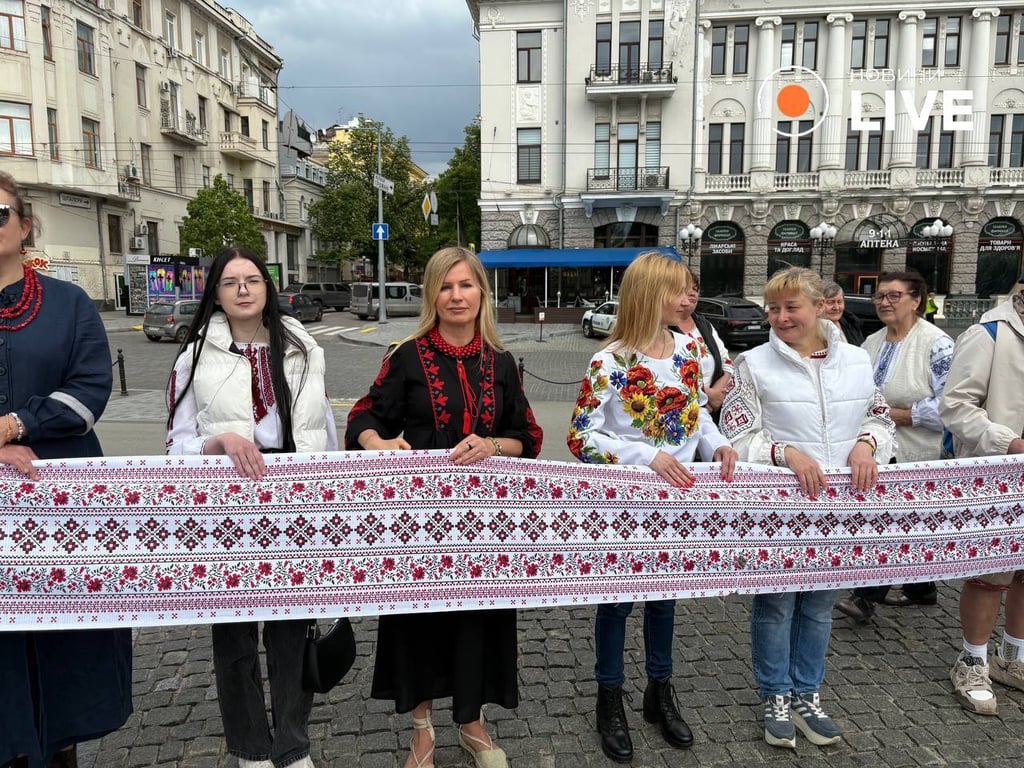 День вишиванки у Харкові