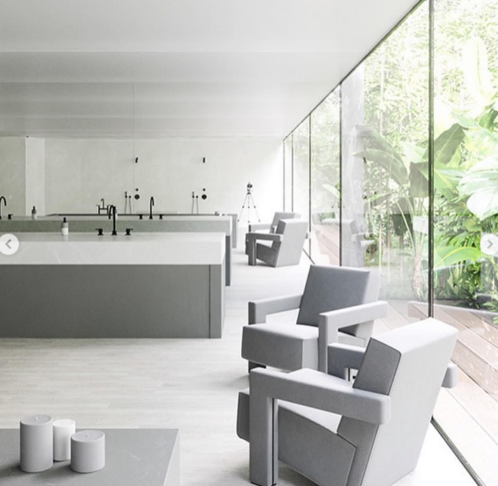 Гостиная Ким Кардашьян вызвала споры — что скрыто в дизайне (фото) - фото 5