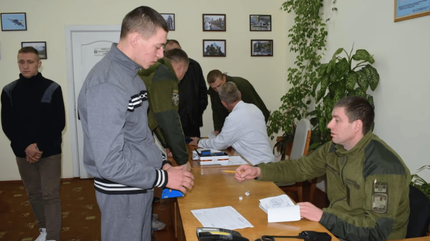 В Киеве военнообязанный обжаловал штраф ТЦК