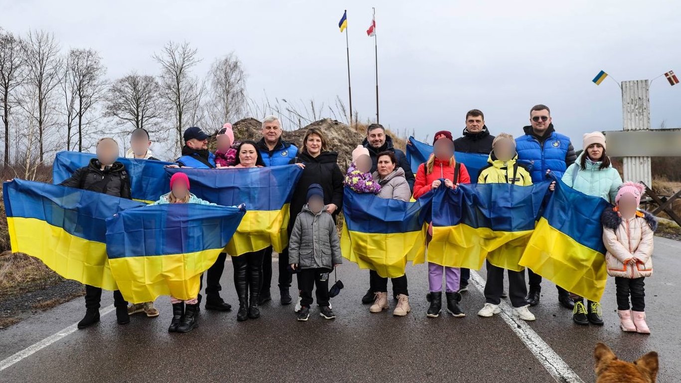 В Украину с временно оккупированных территорий вернули еще 11 детей