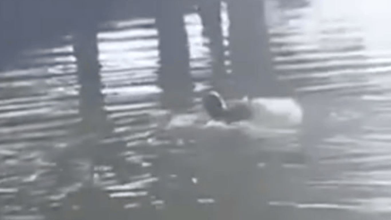 В Хмельницкой области мужчина прыгнул в реку, чтобы сбежать от ТЦК