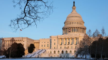 У США розпочався частковий шатдаун — що відомо - 285x160