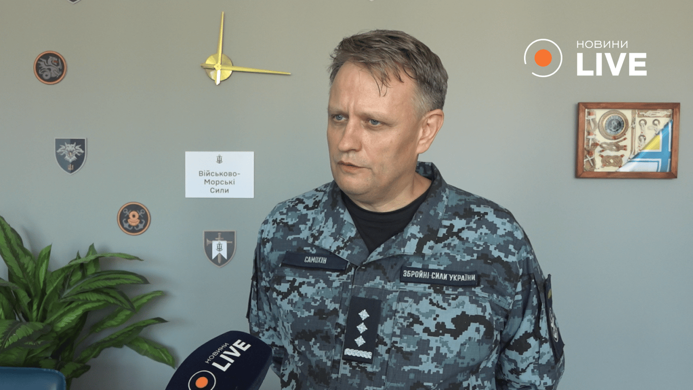 Віктор Самохін про переваги 3 Центру рекрутингу ВМС ЗСУ. Фото: Новини.LIVE