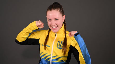 Олександра Меркушина впевнено перемогла у масстарті на ЧС з біатлону - 285x160