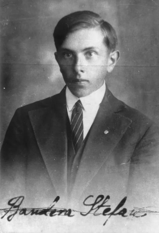 Степан Бандера в університеті