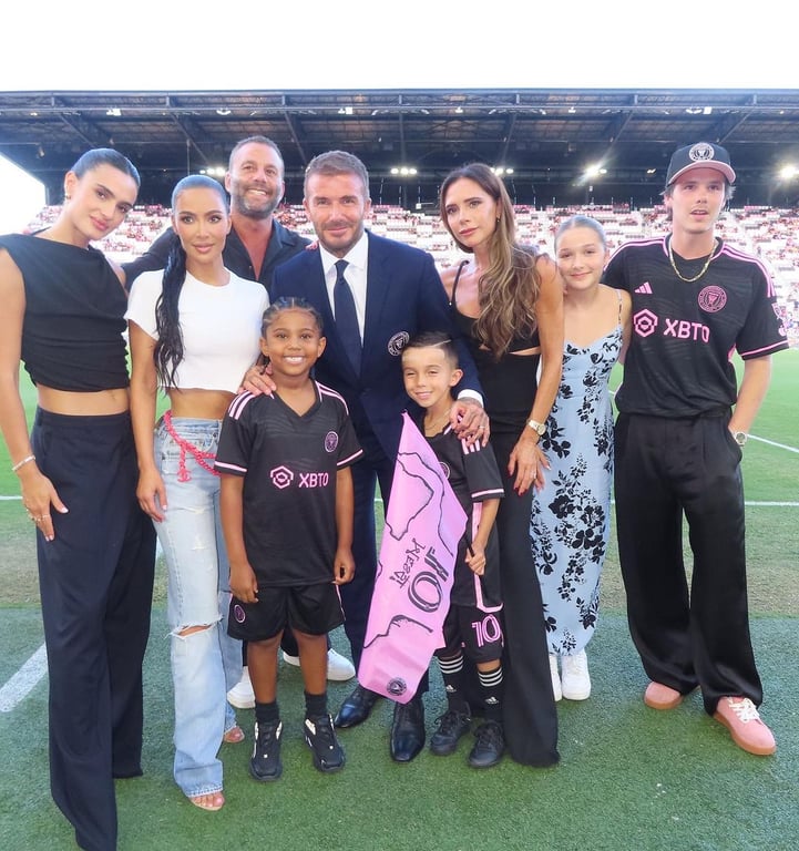 Кім замість Меган: Бекхеми обзавелися зірковими друзями в Маямі - фото 1