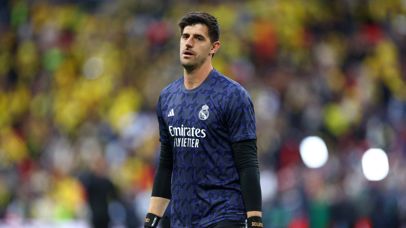 Тибо Куртуа поддержал Андрея Лунина