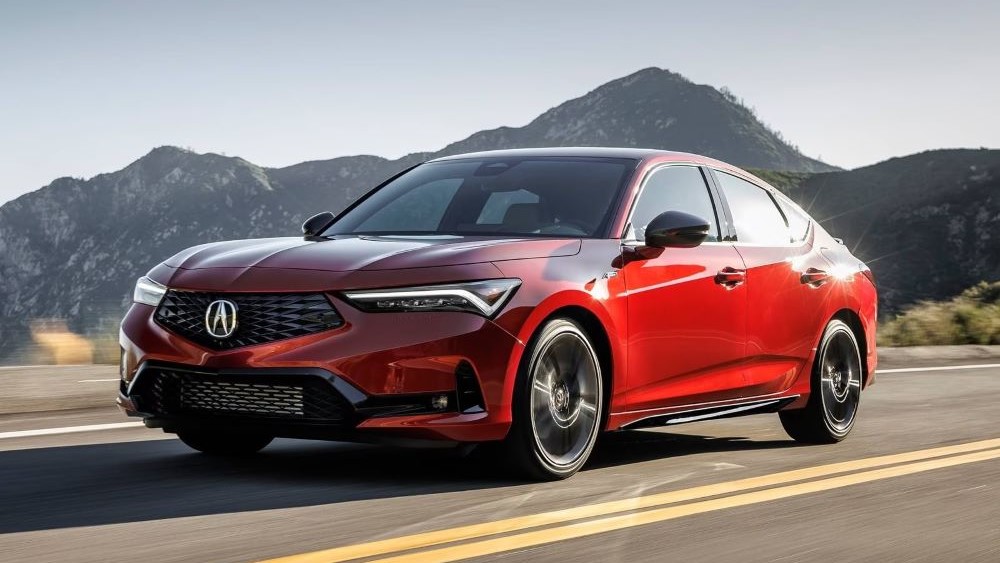 Лучшие седаны для водителей постарше в 2024 году - фото 5