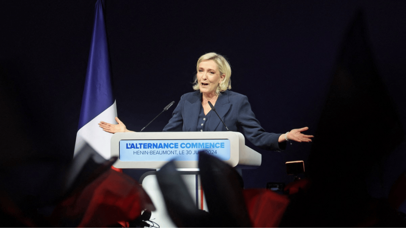 Ле Пен розповіла, чи планує ввійти в уряд Франції