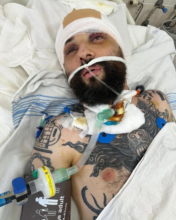 Віктор Розовий