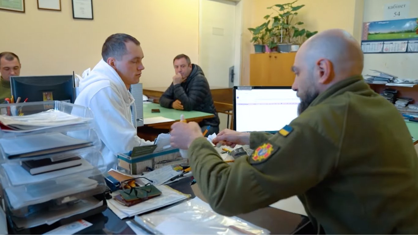 Перелік категорій чоловіків, які втратять відстрочку від мобілізації з 1 липня 2024 року