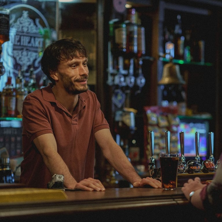 "Справжня" Марта із серіалу "Оленя" подала до суду на Netflix — що вимагає британка - фото 3