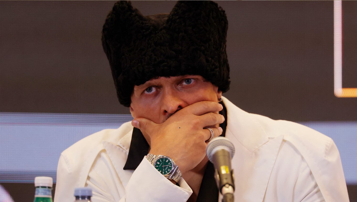 Александр Усик