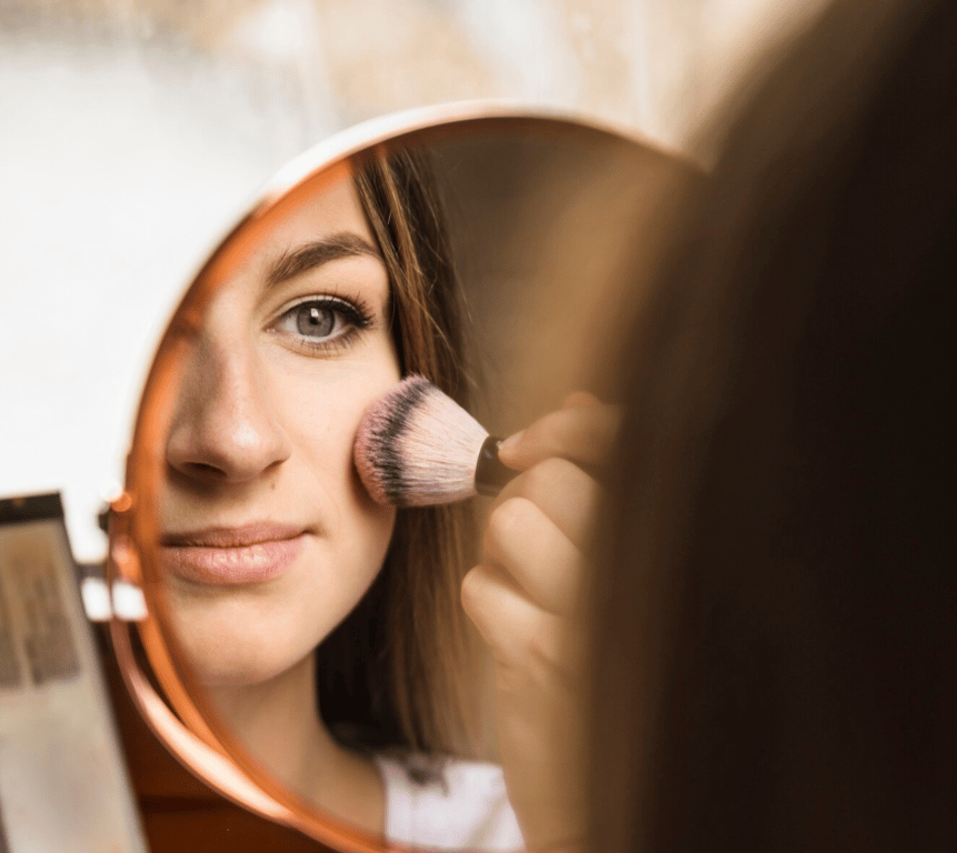 Рум'яни додають свіжості образу