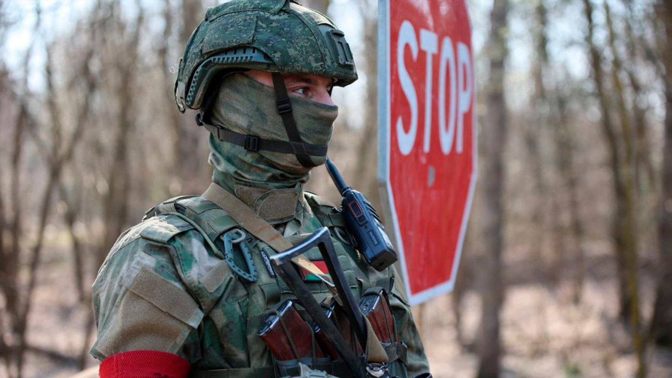 Белорусские пограничники заявили, что на них хотел напасть мужчина со взрывчаткой