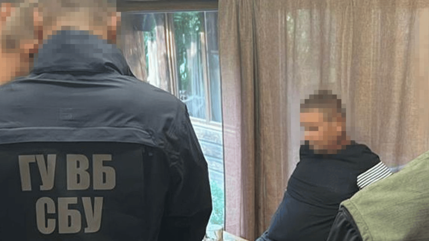 На Буковине задержали бизнесмена, который хотел подкупить офицера СБУ