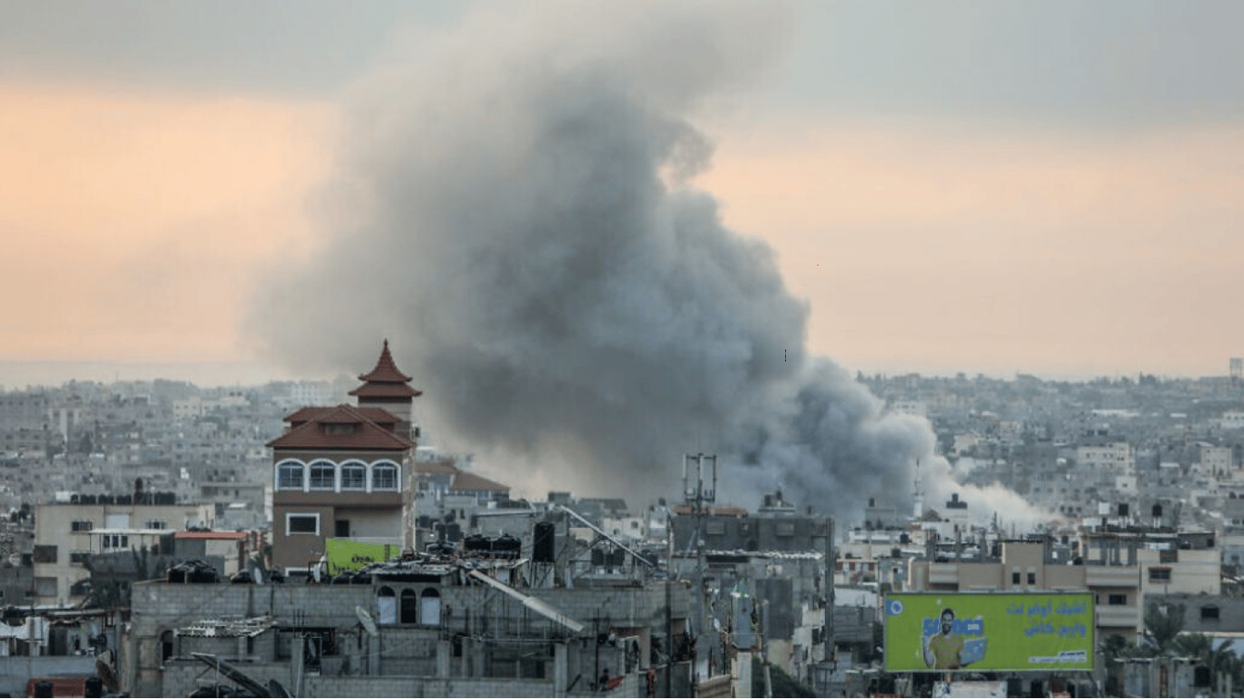 В секторе Газа обстреляли офис ООН — что известно