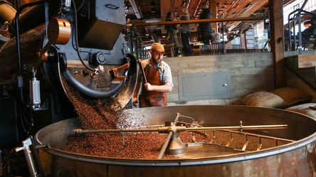 Зарплата до 4 300 євро — у Швейцарії потрібні працівники на виробництво кави Nescafe - 285x160