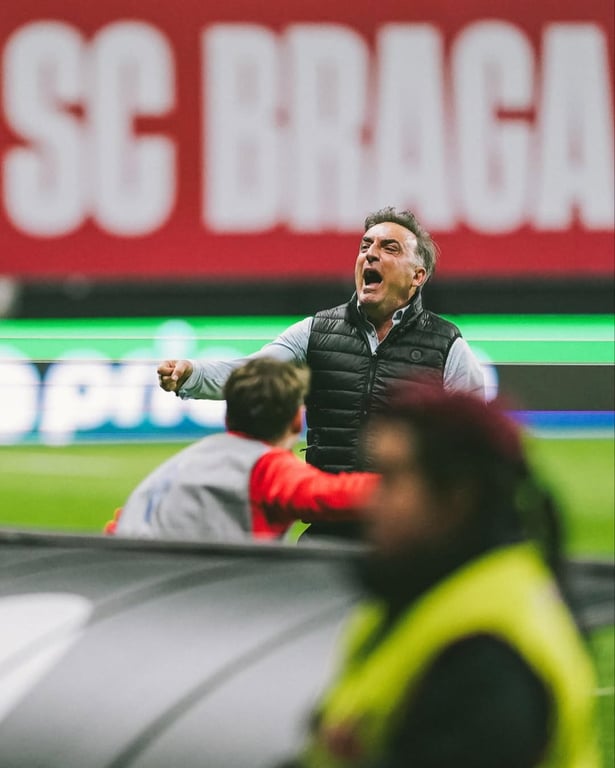 Карлос Карвальял 