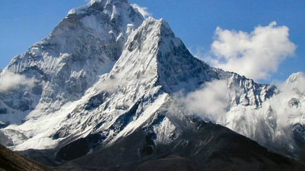 Украинка покорила Эверест — удивительные фото и видео - 285x160