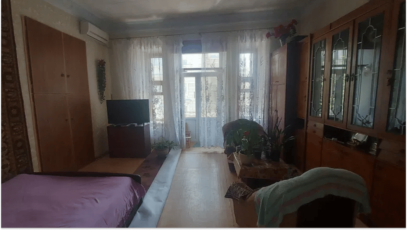 Три кімнати в комуні в центрі за $105,000 - фото 2