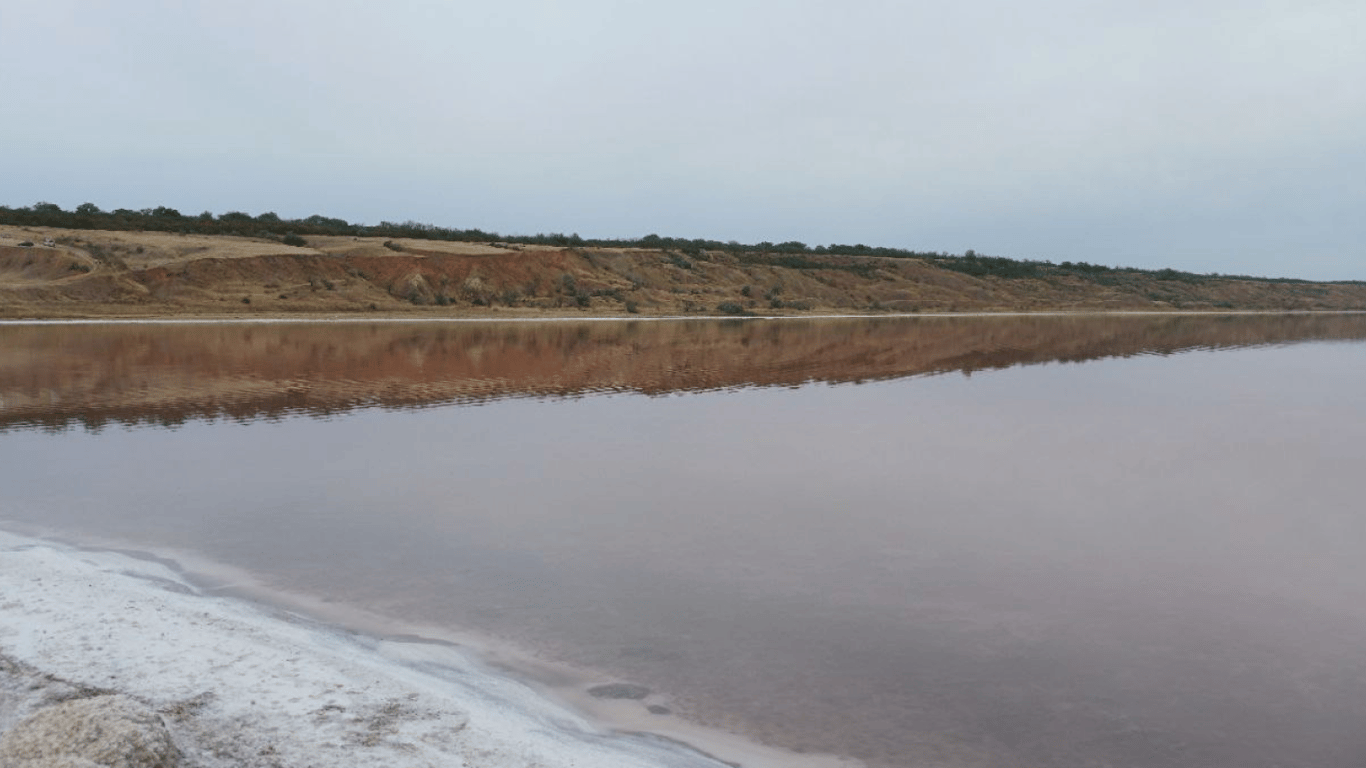 Щоб врятувати Куяльницький лиман одесити збирають сіль — фото - фото 6