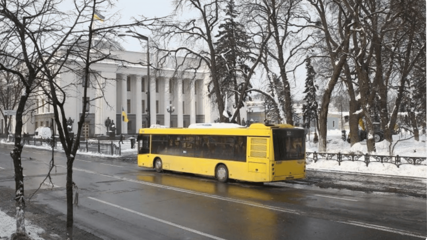 В Киеве от Лыбедской запустят дополнительный автобус — какой маршрут