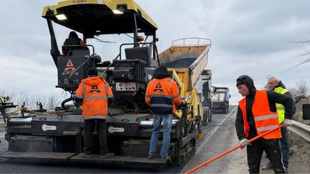 Николаев латает дороги участками: капитальный ремонт отменили - 285x160