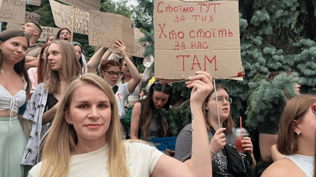 Я приходжу сюди, бо хочу перемогти: кияни про мітинг в підтримку Федорова - 304x171