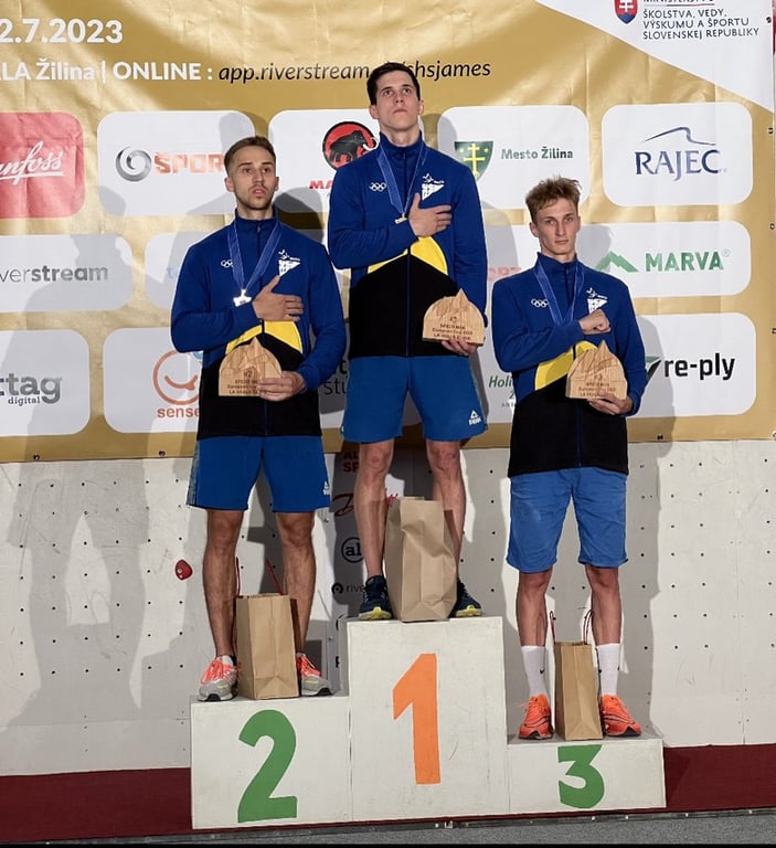 Одеські спортсмени піднялись на п'єдестал Кубка Європи зі скелелазіння. Фото: Одеська міська рада