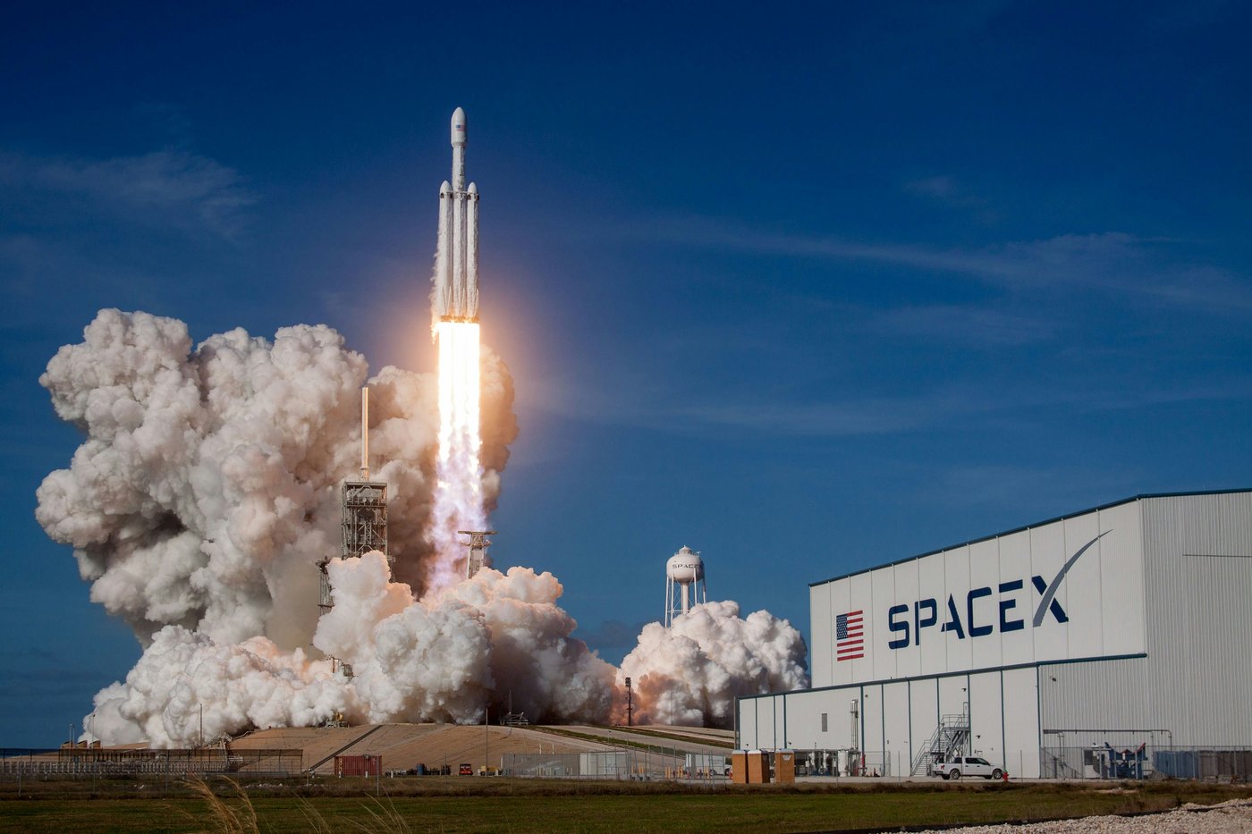 Запуск Falcon Heavy