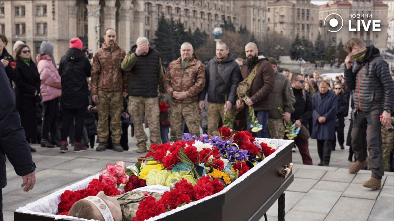 Прощання з Василем Ратушним, який загинув на фронті