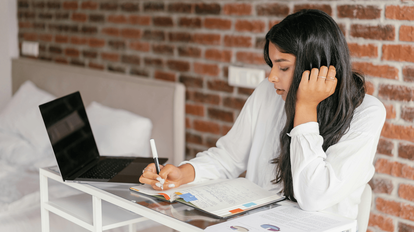 Дати народження розумних жінок