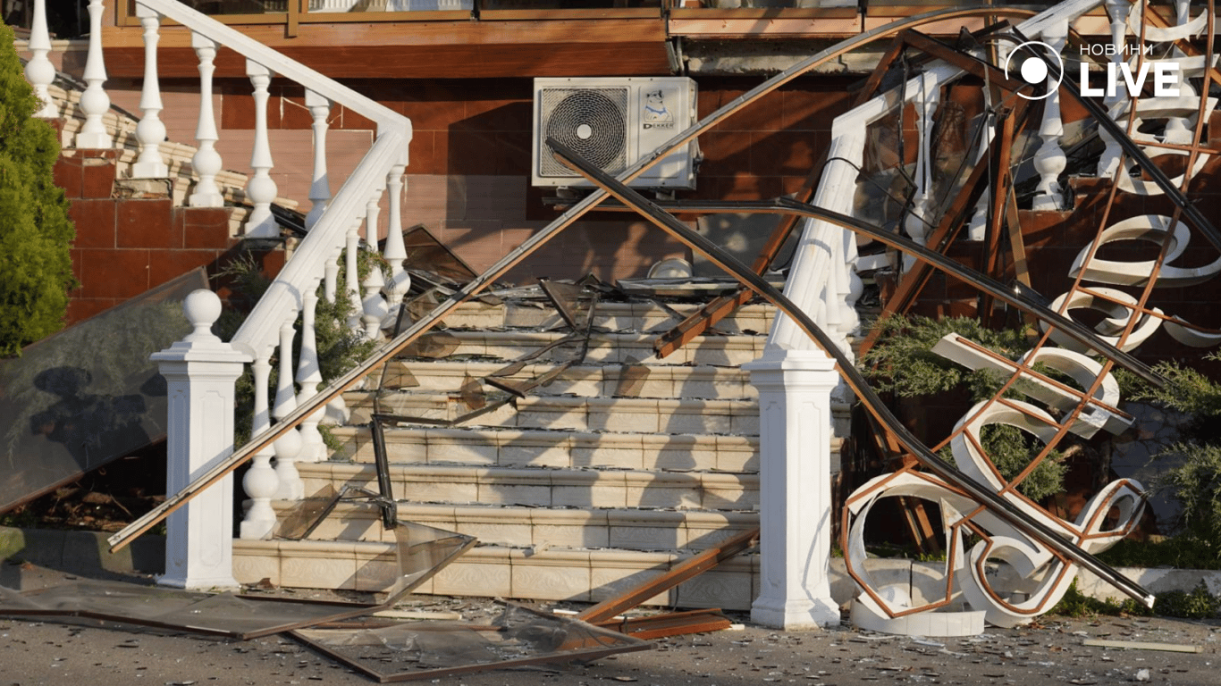 Руйнування в багатоповерхівці в Одесі