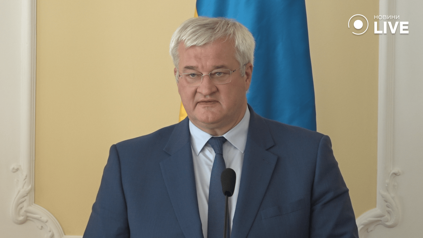 Очільник МЗС України Андрій Сибіга на брифінгу в Одесі 