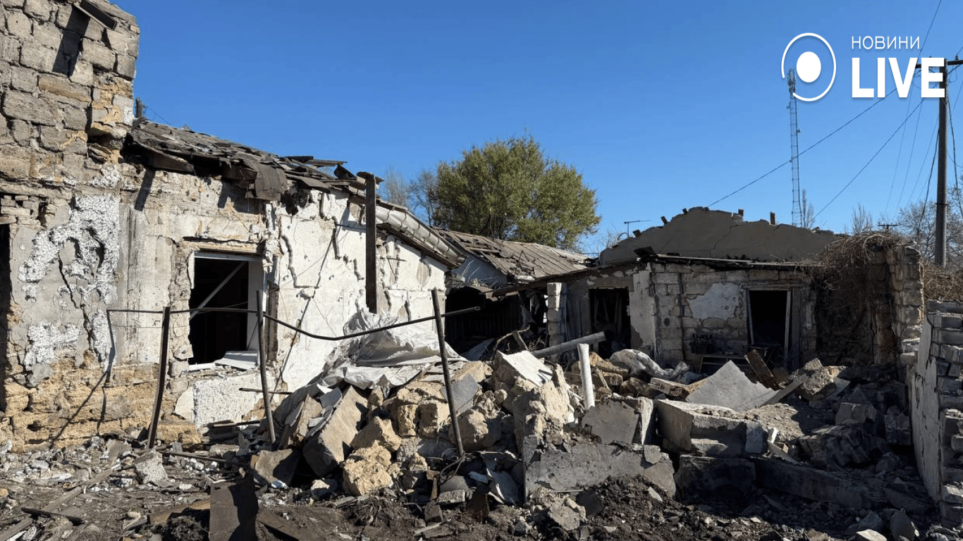 Знищені будинки — з'явилися фото наслідків обстрілу Одеси - фото 2