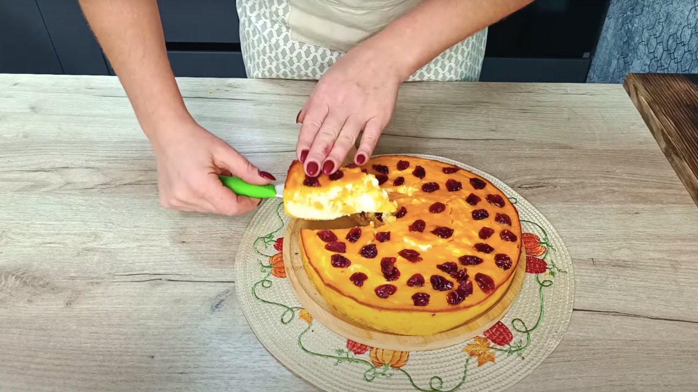 Pumpkin-Cheese Bake that brings autumn to your table