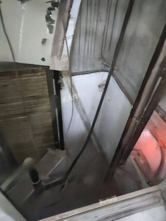 В Киеве после падения разбил лифт в многоэтажке