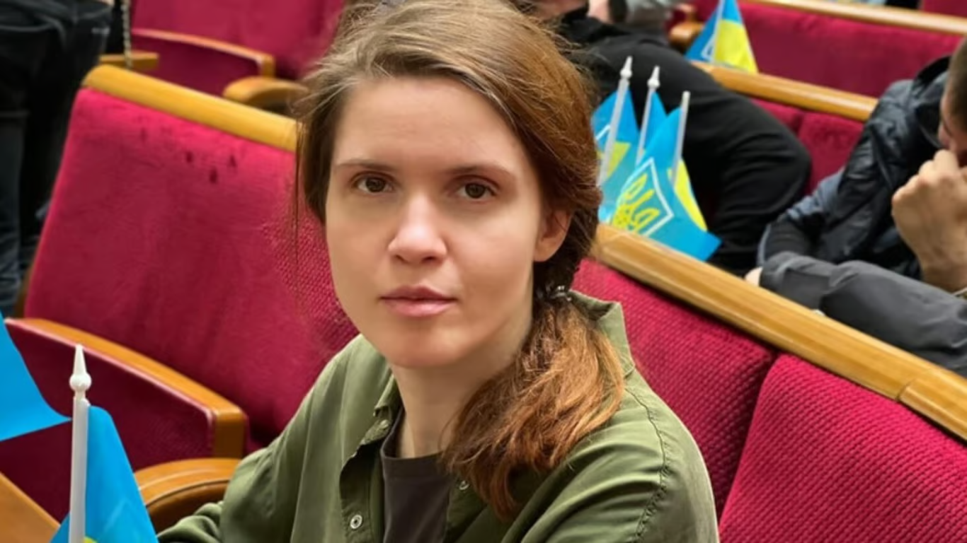 Безуглая заступилась за Маляр и получила жесткий ответ от украинцев