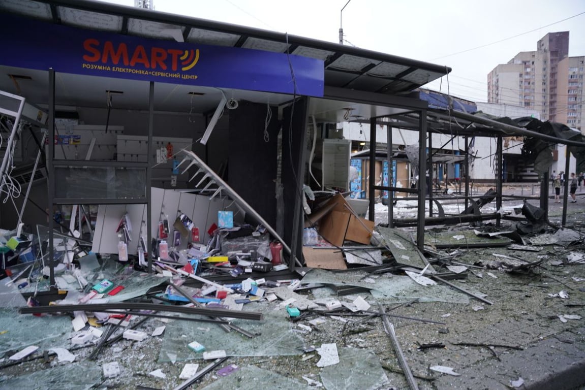 У Києві збільшилась кількість жертв — метро Лук'янівська зачинена - фото 2