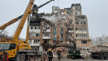 Обстрел Тернополя — фоторепортаж ликвидации последствий атаки - 290x160