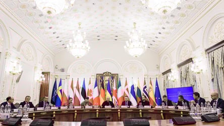 В Киеве началось заседание советников по вопросам нацбезопасности - 285x160