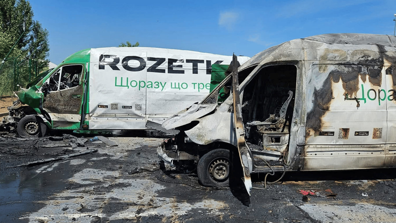 Удар по Броварах: "Шахед" влучив у склад Rozetka, де перебували 270 людей