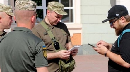 Скандал в Одеському ТЦК: перевіряють умови для мобілізованих - 290x166